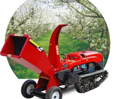 Orchard Crawler Tractor with Branch Chipper